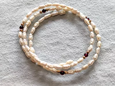 Vintage 14k Gold Bead & Garnet Freshwater Rice Pearl Memory Wire Bracelet • $22.99