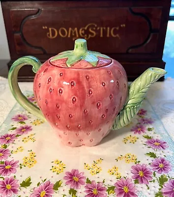 Vintage Strawberry Teapot ~ Adorable Pink Teapot!  Excellent Condition • $16