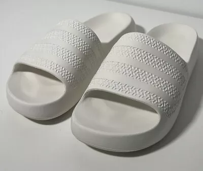 Adidas Slides Unisex White Slides Size Womens 9.5 US • $29.99