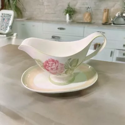 Villeroy & Boch FLOREA GRAVY BOAT Country Collection #1748 Great Condition! • $46.74