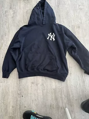 Ny Yankees Hoodie Youth Xl. • $19