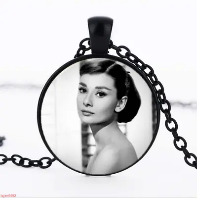 $2.52 • Buy Audrey Hepburn Photo Glass Dome Chain Pendant Necklace Jewelry,18 Inches