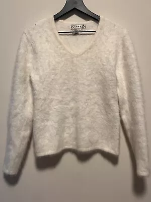 Vintage CHOICE 60% Angora V Neck Fuzzy Pullover Sweater White Women’s Large • $99.24