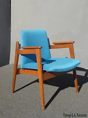 Vintage Mid Century Modern Milo Baughman Style Blue Accent Chair Clam Shell • $899
