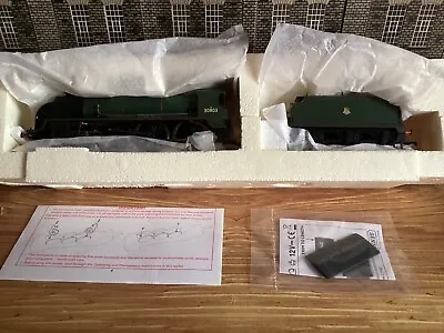 Hornby R2582 Class N15 4-6-0 30803  Harry Le Fise Lake  In BR Green Early Emblem • £155