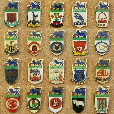 1998 Barclays FA Premier League Official Metal Football Pin Badge  Various Teams • £59.50