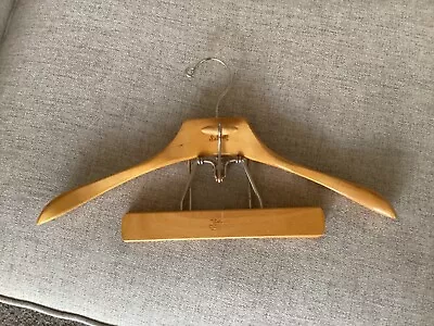 Setwell 18” Wooden Suit Pant Hanger Combo Suits Size Large Vintage  • $10