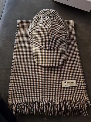 Aquascutum Hat Mini Check Set • £350