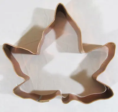 Large MAPLE LEAF 6 1/8  X 5 3/8  Rolled Top Edge Copper Cookie Cutter Art Mold • $10.50