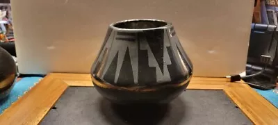 Historic Pottery MARIA MARTINEZ San Ildefonso Pueblo C.1923-25 • $1200