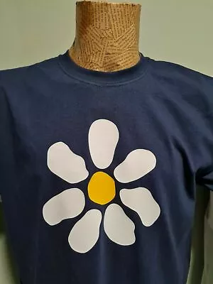 £12.99 • Buy James The Band Tim Booth Daisy T Shirt 1990s Design Classic Madchester Sit Down