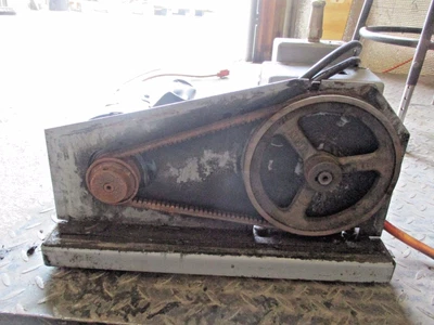 $150 • Buy Welch Vacuum Pump & 1/3hp Motor Pump Rpm-1725 Phase 1 #7261045g Parts Only