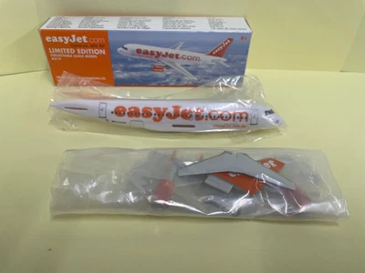 £25.95 • Buy Easy Jet Ltd Edition A319 Aircraft Model Kit . EasyJet.com  . Mint Condition