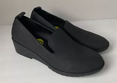 Me Too Women’s Slip On Wedge Black Size 9 Shoes • $24.99