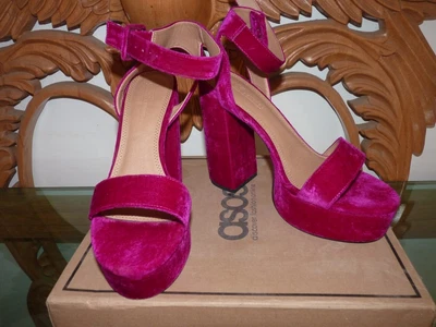 £35 • Buy STYLISH MAGENTA VELVET PLATFORM HEELED SANDALS SHOES  Size UK 6,5