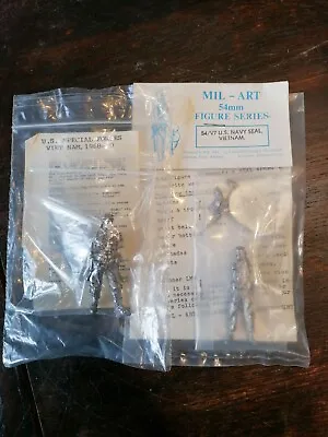 1/35 Metal Soldiers Vietnam Special Forces X2  • £10