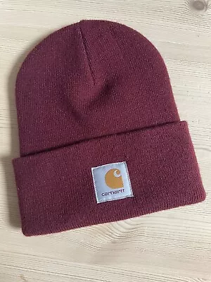 £12 • Buy CARHARTT  Beanie A18 Unisex - Maroon