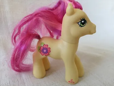 Hasbro G3 My Little Pony Royal Bouquet MLP Yellow Flower 2007 Collectable. • £4