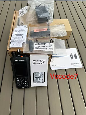 Motorola MotoTrbo R7 UHF Digital Radio AAH06RDN9XA2AN MOTOTRBO 400-527 MHz 4W • $1100