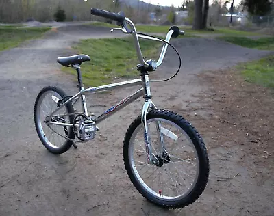 Mid-School Vintage 1997 Robinson SST BMX Complete Bike - 100% Original GT Dyno • $1200