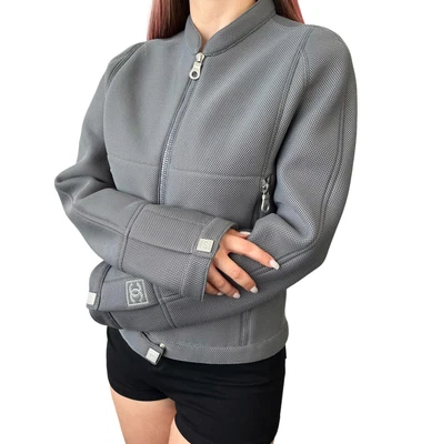 $711 • Buy CHANEL Sport Vintage 03P Coco Mark Jacket #40 Gray Silver Polyester Zip RankAB