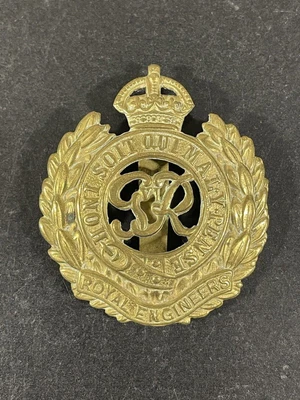 £8 • Buy WW2 British Army, Royal Engineers Cap Badge
