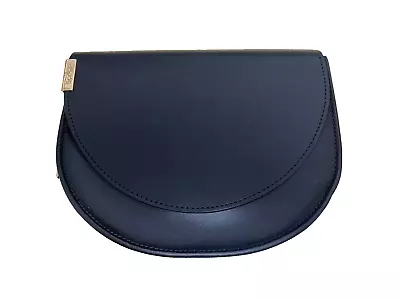 Levis Leather Women's Black Shoulder Handbag With Leather Strap & Dust Bag- New • £43.19