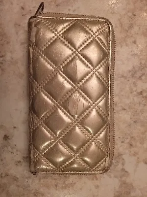 Marc Jacobs Wallet Bifold Light Gold /Champagne Color • $11