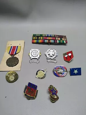 Military Memorabilia Pins Metals • $49.95