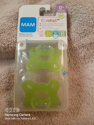 2 MAM Pacifiers Binky Newborn Binkie 0 - 4 Month Green New Sealed • $7.49
