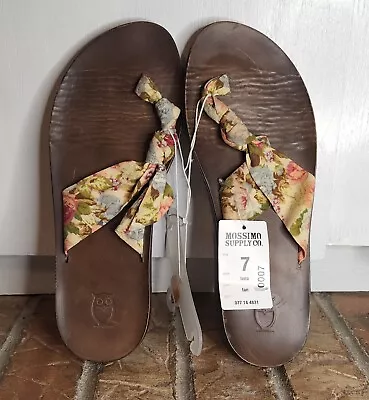 Mossimo Womens Sandals Fabric Floral Straps Flip Flop Summer Beach Pool Lena • $5