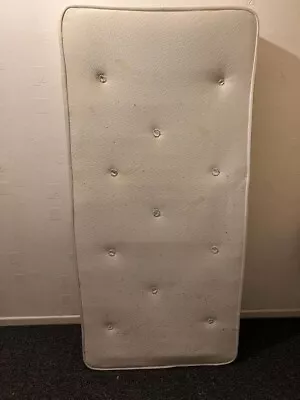 £20 • Buy Second Hand Single Mattress In Good Condition.