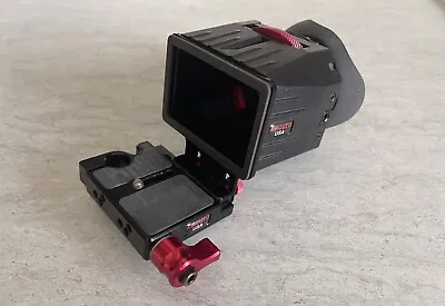 $99 • Buy ZACUTO USA Z Finder Pro 2.5x Viewfinder With Mount Base