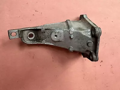 BMW E30 318I 318IS M42 Right Engine Supporting Bracket OEM #92218 • $80