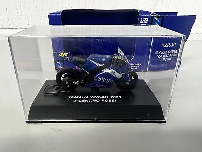 Valentino Rossi Yamaha YZR-M1 2005 Model • £12.50