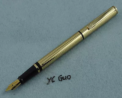 Vintage Hero 59 Fountain Pen Fine Nib Made In 1990s Golden • $4.99