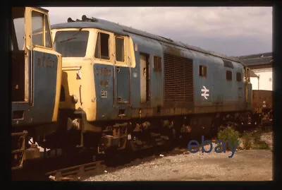 ORIGINAL 35mm Slide - Class 35 'Hymek' D7000 Withdrawn At Old Oak Common. • £3.69