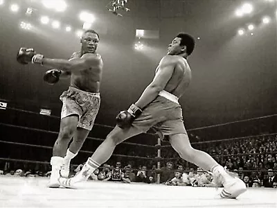 MUHAMMAD ALI Vs Joe Frazier Classic Boxing Fight Poster Photo Print 11  X 17  • $15.25