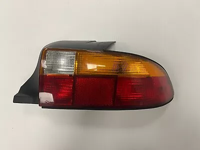 🚘 96-99 BMW E36 Z3 M Rear Right Passenger Tail Light 8389714 • $49.99