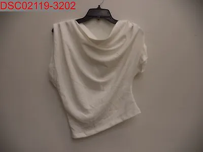 NWT - Stain Zara Women's White Asymmetric Top Size M 07901404250035 • $27.47