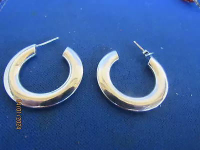 Vintage Sterling Silver Beautiful Flat Circle Pierced Post Earrings • $8