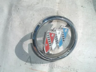 1961 Buick Center Chrome Grille Emblem Used Gm 1164962 • $39