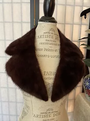 Vintage 1940/50s Detachable Fur Rounded Split Collar Stole W/ Satin Undercollar • $29.99