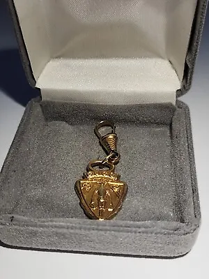 Vintage Gucci Gold Knight Crest Key Chain Charm • $80