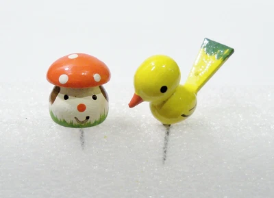 $15.99 • Buy Erzgebirge Germany Yellow Bird Mushroom Push Stick Pin Wooden Wood Miniatures