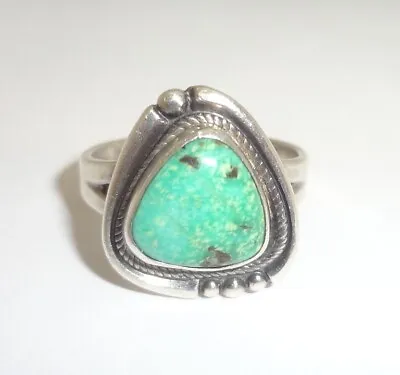 Vintage BELL TRADING Sterling Silver Turquoise Ring Size 6 • $44.95