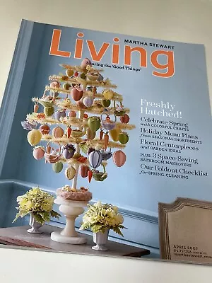 Martha Stewart Living April 2007 Centerpieces Spring Cleaning Holiday Menu • $5.99