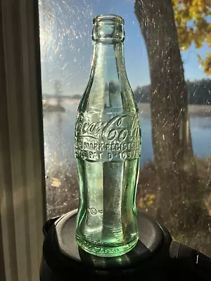 Coca Cola - D PAT 105529 - Farmington Maine  - ME Coke Bottle - 1940 • $3.95