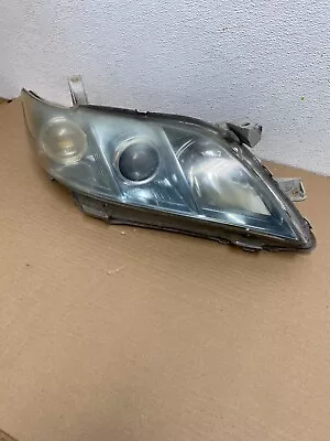 2007-2009 Toyota Camry Hybrid Right Passenger Rh Side Headlight OEM 7949N • $44.99