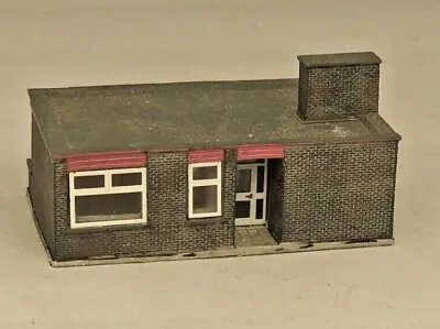 N Gauge Graham Farish Scenecraft Building - Shunters Mess Room (42-139) • £34.50